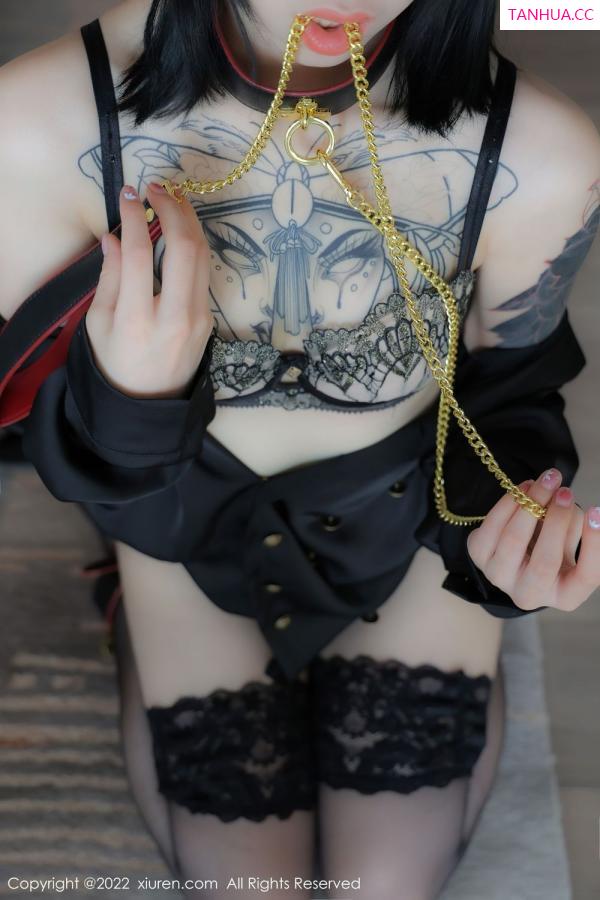 小奶瓶呜呜  [XiuRen]高清写真图 2022.04.26 No.4927 奶瓶第34张图片